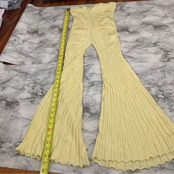 Free People x Significant Other Sylivia Ribbed Yellow Flare flowy Pants Size 4 - Picture 6 of 8